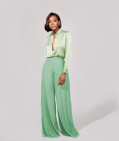 Olive Green Pants Outfit Work, Olive Green Pants Outfit, Matching Suits, Two Piece Outfits Pants, Wednesday Outfit, Pants Outfit Work, Green Pants Outfit, Pattern Outfits, Fashionable Work Outfit