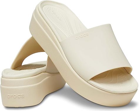 *NEW May 2023 Crocs Women's Brooklyn Platform Slides Sandal Crocs Platforms, Croc Platforms, Crocs Brooklyn, Women Crocs, Crocs Platform, Platform Crocs, Crocs Slides, New Crocs, Crocs Sandals