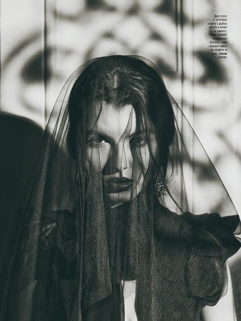 Georgi Andinov Captures "Black Magic" for Amica Bulgaria November 2012 Mode Editorials, Gothic Looks, Black And White Photograph, Halloween Photoshoot, Salou, Six Feet Under, Black Veil, Arte Fantasy, Dark Photography