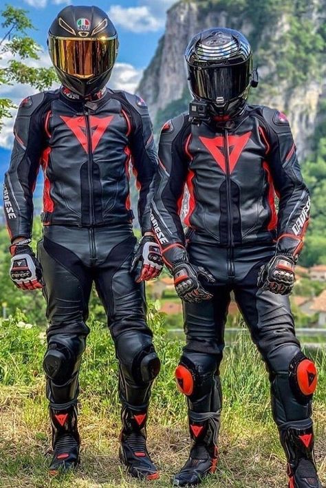 Motorcycle Suits Men, Biker Helmet, Motorcycle Leathers Suit, Bike Suit, Motorcycle Wear, Motorcycle Guy, Biker Couple, Motorcycle Race Suit, Biker Photography