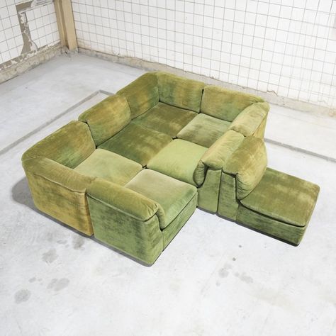 For sale: Original green velvet '155' modular sofa by Walter Knoll, 1975 | #vntg #vintage 70s Modular Sofa, Retro Modular Sofa, Green Velvet Modular Sofa, Vintage Modular Sofa, Velvet Modular Sofa, Big Green Couch, 80s Sofa, Green Modular Sofa, Module Sofa