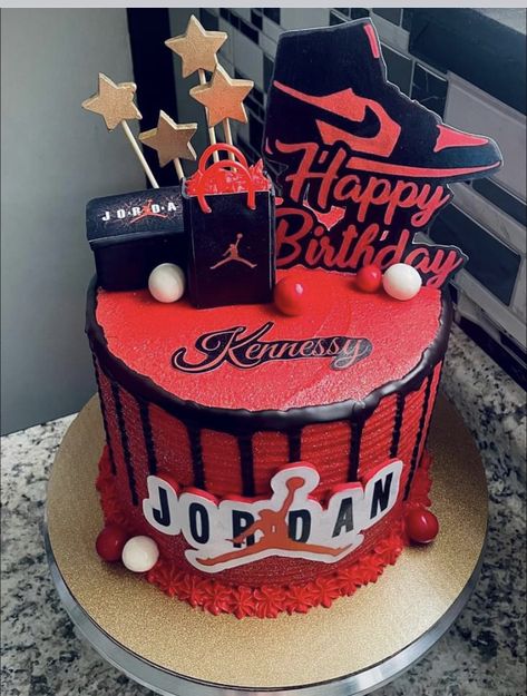 Jordan 4 Cake Ideas, 23rd Birthday Cake Jordan Year, 23 Jordan Year Birthday Cake, Jordan 1 Cake, 23rd Birthday Cake For Guys, Sneaker Ball Cake Ideas, Jordan 1 Cake Ideas, Sneaker Ball Cake, Nike Cake Ideas Birthdays