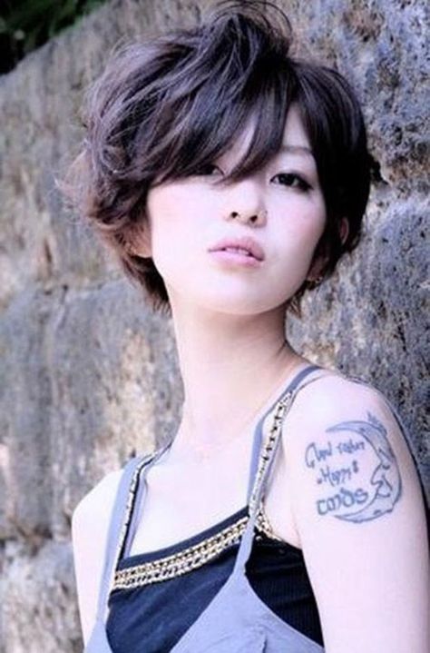 Cute Short Female Haircuts, Short Hair Bangs Style Ideas, Long Pixie Haircut Asian, Shaggy With Bangs Short, Short Hairstyle Fluffy, Short Teenage Haircut, Wavy Pixie Bob Haircut, Layered Short Hair Masculine, Soft Short Haircuts