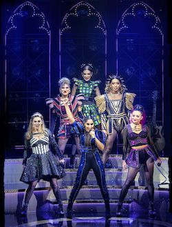 Musical Characters, Six Musical, Six The Musical, History Queen, Musical Theatre Broadway, Catherine Of Aragon, Catty Noir, Strange History, Historical Women