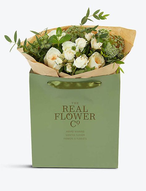 25 best flower delivery services UK 2022 : From cheap flowers in a box to a UK subscription deal | HELLO! Flower Shop Design, Best Roses, Flower Branding, Flower Delivery Service, Flower Company, Flower Farmer, Flower Packaging, Mothers Day Flowers, Arte Floral