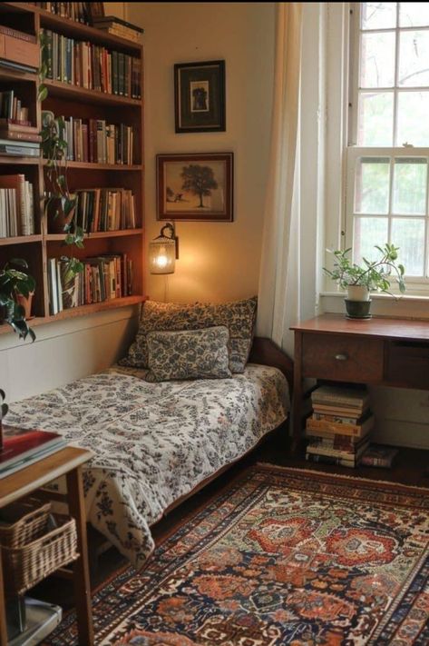 Room Vibe Ideas, Dorm Vintage Aesthetic, Cozy Retro Apartment, Vintage Aesthetic Dorm Room, Academia Dorm Aesthetic, Dorm Window Decor, Vintage Dorm Room Aesthetic, Cozy Room Vintage, Victorian Dorm Room