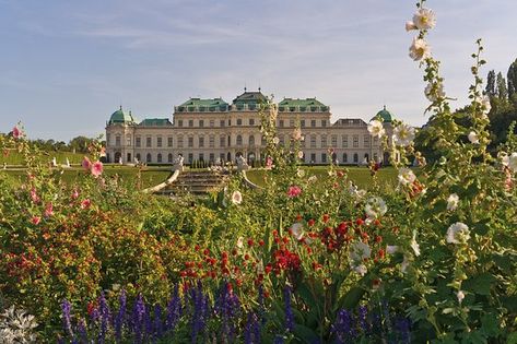 Indoor Things To Do, Belvedere Palace, Things To Do In Vienna, Most Famous Paintings, Honeymoon Spots, Cheap Things To Do, What To Do Today, Building Art, Vienna Austria