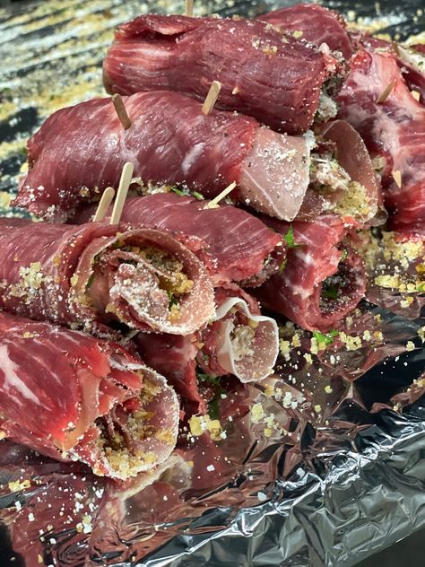 ‘The Bear’ Braciole - WSJ Recipes Recipes From The Bear Show, Recipes From The Bear, Beef Braciole Recipe, The Bear Recipes, Bear Meat Recipes, Beef Olives Recipe, Upscale Dinner Recipes, Bear Meat Recipe, Braciole Recipe Italian