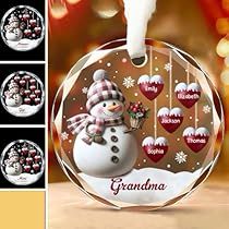 Grandparents Gifts, Personalized Christmas Ornaments Family, Gifts For Grandma, Family Christmas Ornaments, Ornament Christmas Tree, Christmas Gift For Mom, Family Ornament, Personalized Glass, Wooden Heart