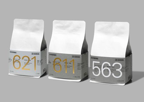 Coffee Bag Design, Minimalist Packaging, Coffee Bean Bags, The Scientist, Products Design, Visual Journal, Tea Packaging, Packaging Labels Design, Minimal Web Design