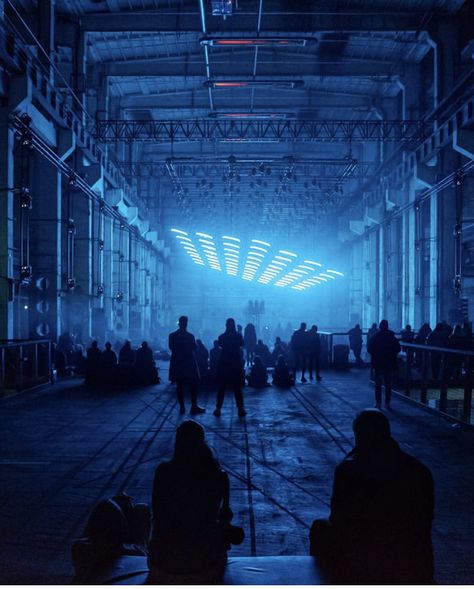 Cyberpunk Dance Club, Futuristic Party Aesthetic, Warehouse Party Aesthetic, Techno Party Aesthetic, Rave Warehouse, Warehouse Aesthetic, Warehouse Rave, Underground Aesthetic, Underground Party