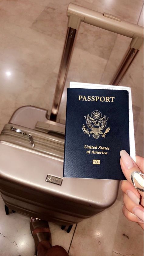 American Visa Aesthetic, Visa Aesthetic, Passport Aesthetic, Business Class Flight, Passport Pictures, Visa Online, Passport Online, Video Call With Boyfriend Screen Photo, Travel Pictures Poses