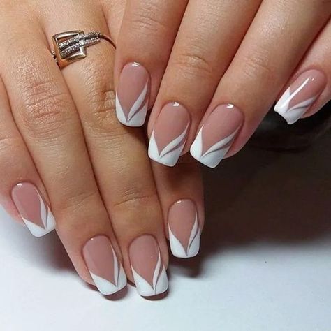 French Manicure Designs, Wedding Nails French, French Manicure Nails, Nagel Tips, Stylish Nails Designs, French Nail Art, French Nail Designs, Simple Nail Art Designs, Best Nail Art Designs