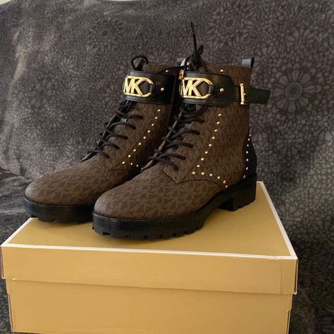 Brand New. Size 9. Black And Brown Kincaid Lace Up Booties Mk Boots, Black Suede Wedge Boots, Messanger Bag, Michael Kors Boots, Ankle Rain Boots, Satchel Backpack, Brown Leather Ankle Boots, Block Heel Ankle Boots, Wallet Wristlet