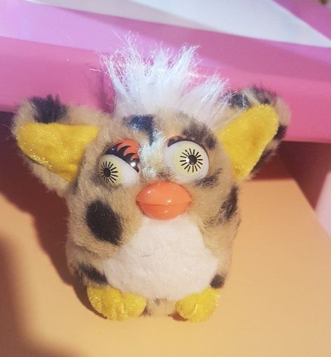 Cursed Furby Aesthetic, Cursed Furby, Creatures Of Comfort, Clay Jewelry Diy, Funny Animal Memes, Reaction Pictures, Funny Images, Fur Babies, Thinking Of You