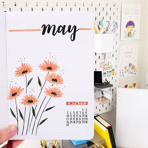 19 Creative May bullet journal cover ideas to inspire you. Bullet journal monthly cover spreads for May 2021. May Bullet Journal, Kunstjournal Inspiration, Bullet Journal Headers, Bullet Journal Month, Bullet Journal Page, Bullet Journal Setup, Bullet Journal Quotes, Creating A Bullet Journal, Bullet Journal Cover Page