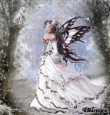 The Snow Fairy Feminine Christmas, Nene Thomas, Creature Fantasy, Snow Fairy, Fairy Dragon, Fairy Pictures, Winter Fairy, Love Fairy, Fairies Elves