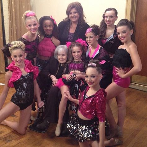 "Girls' Night Out" Costumes: All of the girls' costumes were purchased at Dancewear Solutions <http://www.dancewearsolutions.com> Dance Moms Comics, Dance Moms Group Dances, Dance Moms Confessions, Dance Moms Clips, Dance Moms Costumes, Dance Moms Facts, Dance Moms Maddie, Dance Moms Moments, Dance Moms Cast