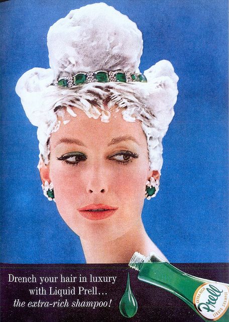 Prell: Prell Procter & Gamble (1947) Word: 'luxury', 'extra-rich', emerald green jewelry that matches with the color with the shampoo During 60s it was when fashion boom. It was in trend to dress oneself luxurious/glamorous. Many of the Hollywood actresses during this period look glamorous and fancy. Therefore, these actresses inspired many women. The overall image of the advertisement depicts the glamorous Hollywood actress. Prell Shampoo, Vintage Beauty Ads, Blow Dryers, Beauty Ads, Jane Russell, Retro Beauty, Beauty Ad, Vintage Cosmetics, Retro Advertising