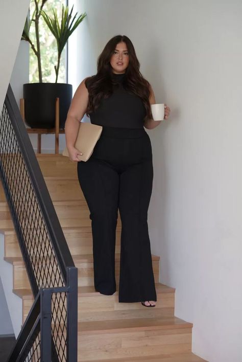 Plus Work Outfits Women, All Black Professional Outfits Plus Size, Cute Plus Size Business Casual Outfits, Expensive Office Outfits, Formal Outfit Plus Size Classy, Plus Office Outfits Plus Size, Formal Business Attire Women Plus Size, Professional Plus Size Outfits Women, Cute Professional Outfits Plus Size