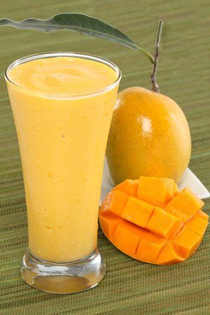 Mango Shake - Picture of BBQ NIGHTS, Kuala Lumpur - TripAdvisor Fruit Shake Aesthetic, How To Store Mangos, Smoothie Pictures, Mango Shake Recipe, Mango Shake, Mango Milkshake, Mango Smoothie Bowl, Apricot Smoothie, Recipe Mango