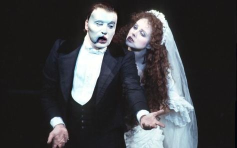 Crawford with Sarah Brightman in The Phantom of the Opera Christine Phantom Of The Opera, Michael Crawford, Opera Ghost, Sarah Brightman, Christine Daae, Music Of The Night, We Will Rock You, Love Never Dies, The Phantom