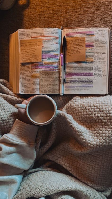 Bible Reading Asthetic Picture, Morning Bible Reading Aesthetic, Mood Boards Aesthetic Christian, Coffee Bible Aesthetic, Reading Scriptures Aesthetic, Devotional Time Aesthetic, Morning Bible Time, Living For God Aesthetic, 2024 Vision Board Aesthetic Christian