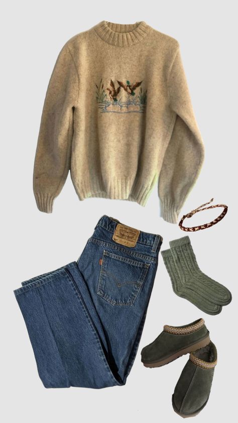 Vintage Blue Jeans Outfit, Winter Outfits Earth Tones, Fall Fashion Granola, Casual Outfits For School Winter, Maine Fashion Fall, Cold Cozy Outfit, Fall Vibe Outfits, Fall Outfits Southern, Granola Sweater Outfits