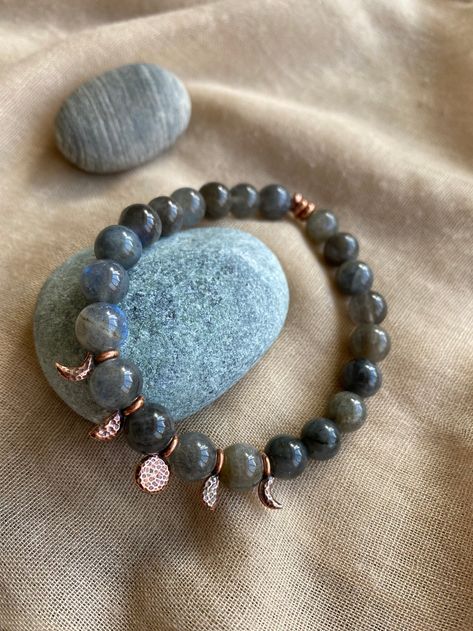 Moon Phase Bracelet, Moon Phases Bracelet, The Moon Phases, Earthy Jewelry, Gemstone Art, Labradorite Bracelet, Labradorite Beads, Green Opal, Copper Bracelet