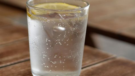 Here's What Happens To Your Body If You Drink Seltzer | Eat This Not That Pork Sandwich Recipes, Alka Seltzer, Acid Reflux Recipes, Seltzer Water, Eat This Not That, Carbonated Water, Fizzy Drink, Pulled Pork Sandwich, Carbonated Drinks