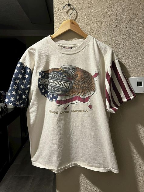 Harley Davidson American Eagle 🦅 1995 Harley Davidson Outfits Men, Harley Davidson Eagle, Harley Davidson Tee, Men's Tops, Vintage Harley Davidson, Clothing Design, Vintage Harley, Vintage Tees, Vintage Men