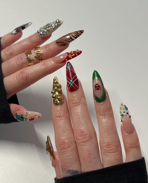 Mix Match Christmas Nails, Maximalist Nails Christmas, Christmas Maximalist Nails, Multi Colored Christmas Nails, Red Funky Nails, Mismatch Nail Designs, Nails Crazy Design, Crazy Nail Designs Unique, Funky Winter Nails