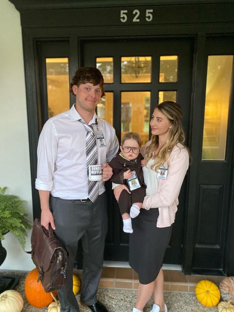 Pam Beasley Costume, Iconic Family Halloween Costumes, Three Person Family Halloween Costume, Jim Pam And Dwight Costume, The Office Family Halloween Costumes, The Office Family Costume, Family Halloween Costumes With Baby Boy, Halloween Costumes The Office, Dwight And Angela Couple Costume