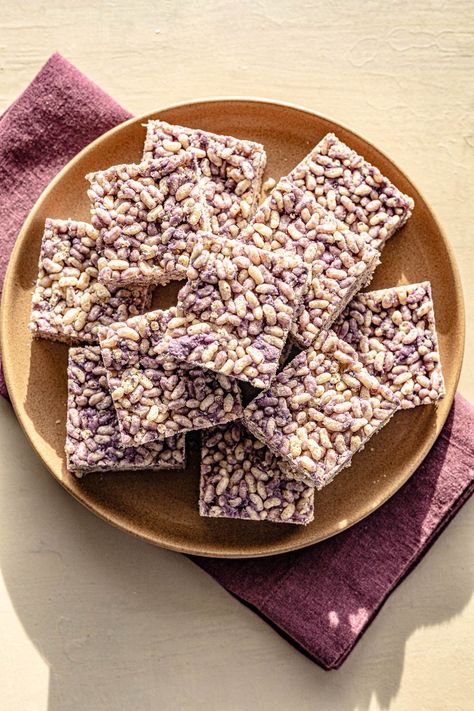 Party Rice Krispie Treats, Party Rice, Tea Cookies Recipe, Rice Puffs, Ube Recipes, Vegan Marshmallows, Cake Dome, Puffed Rice, Tea Cookies