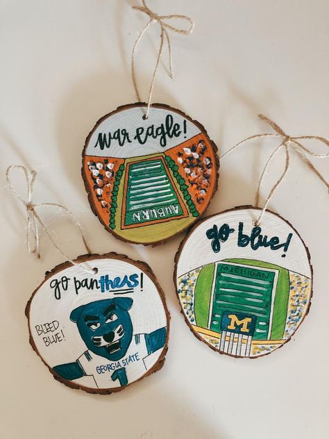 College Ornaments Diy, Baseball Ornaments, Hand Painted Bauble, App State, Ornament Ideas, Wood Slice Ornament, Painted Ornaments, Hand Painted Ornaments, Custom Hand Painted