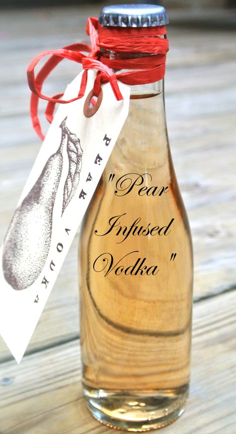 Homemade Pear Infused Vodka Infused Liquors, Homemade Alcohol, Trick Or Treat Candy, Homemade Liquor, Liquor Recipes, Liqueurs Recipes, Homemade Wine, Infused Vodka, Homemade Drinks