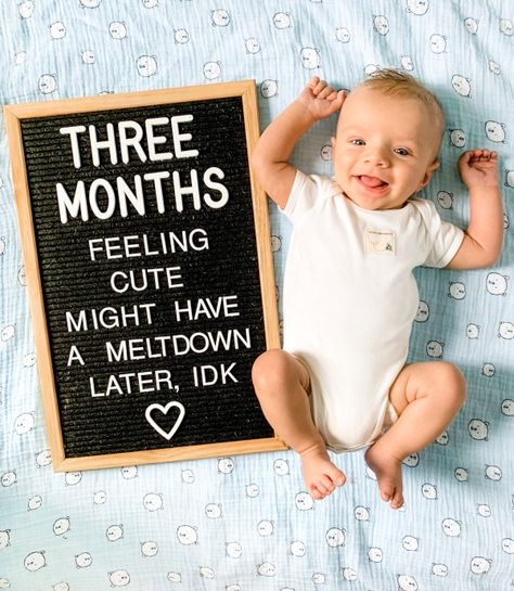 Baby Letter Board Ideas: Newborn - 3 Months - DIY Darlin' Six Month Birthday, Baby Milestones Pictures, Monthly Pictures, Monthly Baby Pictures, Baby Milestone Photos, Monthly Baby Photos, Milestone Pictures, Baby Photoshoot Boy, Baby Letters