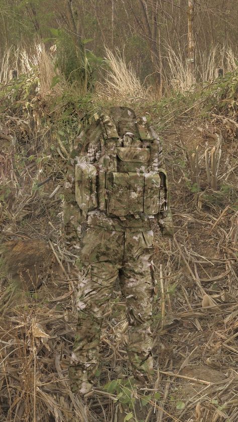 Camo Spray Paint, Special Forces Gear, Ghillie Suit, Military Aesthetic, Army Gears, Survival Skills Life Hacks, Tactical Gear Loadout, 2160x3840 Wallpaper, Military Special Forces