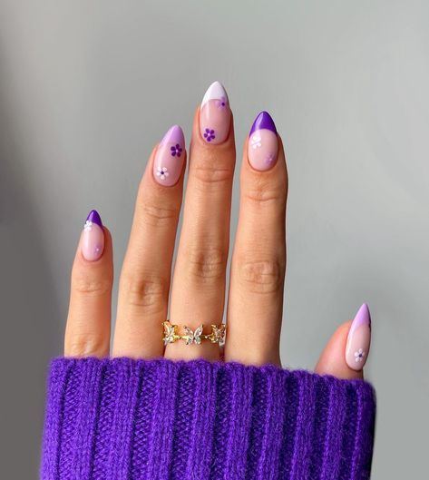 Easy Nail Art Ideas, Nail Art Ideas For Summer, Nail Polish Art Designs, Art Ideas For Summer, Fingernails Painted, Purple Tips, Lilac Nails, Summer Nail Art, Nail Art Trends