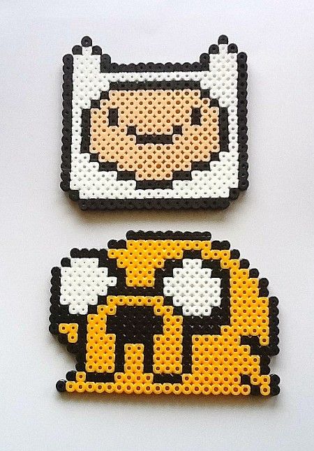 Adventure Time hama perler beads Modele Pixel Art, Finn Jake, Perler Creations, Easy Perler Beads Ideas, Art Perle, 8bit Art, Hama Beads Design, Perler Bead Templates, Perler Crafts