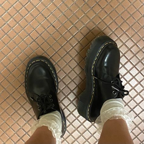 Doc Martins With Socks, Cute Socks With Doc Martens, Dr Martens School Shoes, Cute Socks For Doc Martens, Frilly Socks With Docs, Frilly Socks Doc Martens, Doc Martens School Shoes, Docs And Socks, Doc Marten Aesthetics