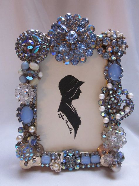 Vintage Repurposed Rhinestone Jewelry Embellished Picture Frame Embellished Picture Frames, Vintage Rhinestone Jewelry For Gifts, Frames From Vintage Jewelry, Rhinestone Picture Frame, Beaded Jeweled Picture Frame, Decorated Frames, Framed Jewelry Angel, Jeweled Picture Frame, Jeweled Picture