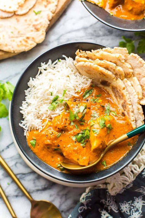 Rich, creamy and extra saucy - this Dairy Free Butter Chicken is a must make! Coconut milk replace the heavy cream and yoghurt make for a more allergy friendly dish that's just as delicious and satisfying as the original. | Paleo + Whole30 Friendly Dairy Free Butter Chicken, Dairy Free Butter, Gluten Free Dairy Free Dinner, Make Coconut Milk, Dairy Free Recipes Dinner, Dairy Free Dinner, Butter Chicken Recipe, Vegetarian Dinners, Gluten Free Chicken