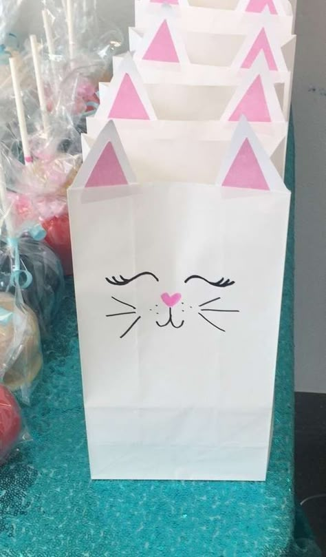 Cat Birthday Party Ideas, Kitten Birthday Party, Cat Themed Parties, Cat Themed Birthday Party, Shopkins Birthday Party, Kitten Party, Shopkins Birthday, Birthday Cat, Kitten Birthday