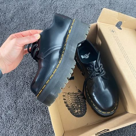 Dr Martens 1461 QUAD Doc Martens 1461 Quad Platform Outfit, Dr Martin 1461, Doc Martens 1461 Platform, Mr Martens, Dr Martens Aesthetic, 1461 Dr Martens, Dr Martens Quad, Doc Martins Shoes, Dr Martens 1461 Quad