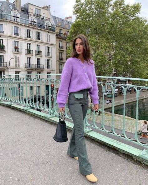 Green And Purple Outfit, Purple Sweater Outfit, Hourglass Figure Outfits, Summer Outfits Minimalist, Purple Outfit, Outfits Minimalist, Street Style Fall Outfits, Style Inspiration Casual, Sweater Outfit