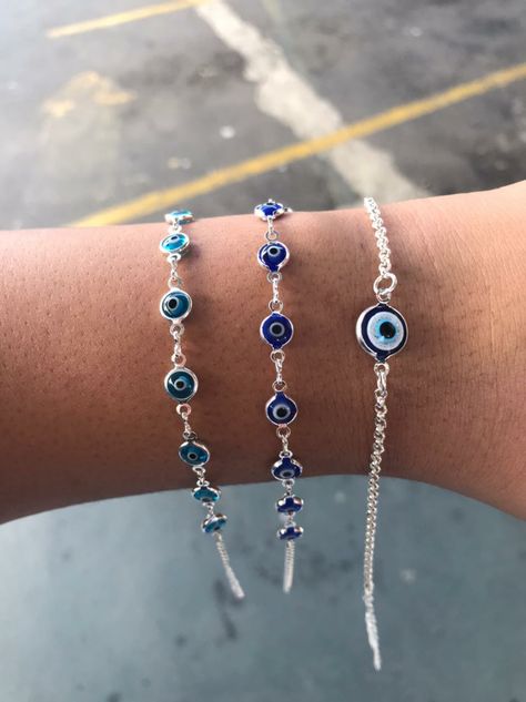 Braided Friendship Bracelets, Molecule Necklace, Jewelry Accessories Ideas, Body Jewelry Piercing, Girly Accessories, Classy Jewelry, Fancy Jewellery, Silver Anklets, Evil Eye Pendant