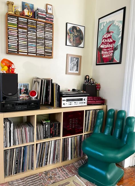 See Inside a Mental Health Advocate's Small UK Rental Apartment | Apartment Therapy Music Apartment Aesthetic, Band Apartment, Music Lover Apartment, Musician Apartment Aesthetic, Musicians Apartment, Boy Apartment, Masculine Apartment, Leather Sofa Living, Vinyl Room