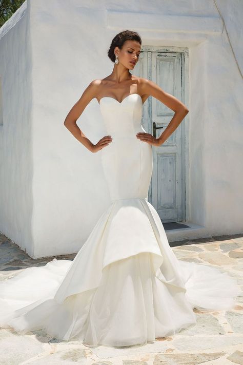 Justin Alexander - Style 8933: Satin Mermaid Wedding Dress Accented with Apron Tulle and Organza Skirt Justin Alexander Wedding Dress, Fishtail Wedding Dress, Satin Mermaid Wedding Dress, Gonna In Tulle, Pnina Tornai, Justin Alexander, Wedding Dress Pictures, Wedding Dresses Satin, Best Wedding Dresses