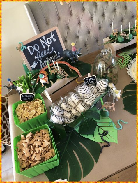 [CommissionsEarned] 37 Incredible Safari Birthday Party Food Insights You Need To See Instantly #safaribirthdaypartyfood Wild 1 First Birthday, 3rd Birthday Safari Theme, Two Jungle Birthday, Jungle Birthday Party Favors, Zoo Safari Birthday Party, Safari Birthday Party Cupcakes, Birthday Party At The Zoo Ideas, Diy Jungle Birthday Decorations, Jungle Third Birthday Party